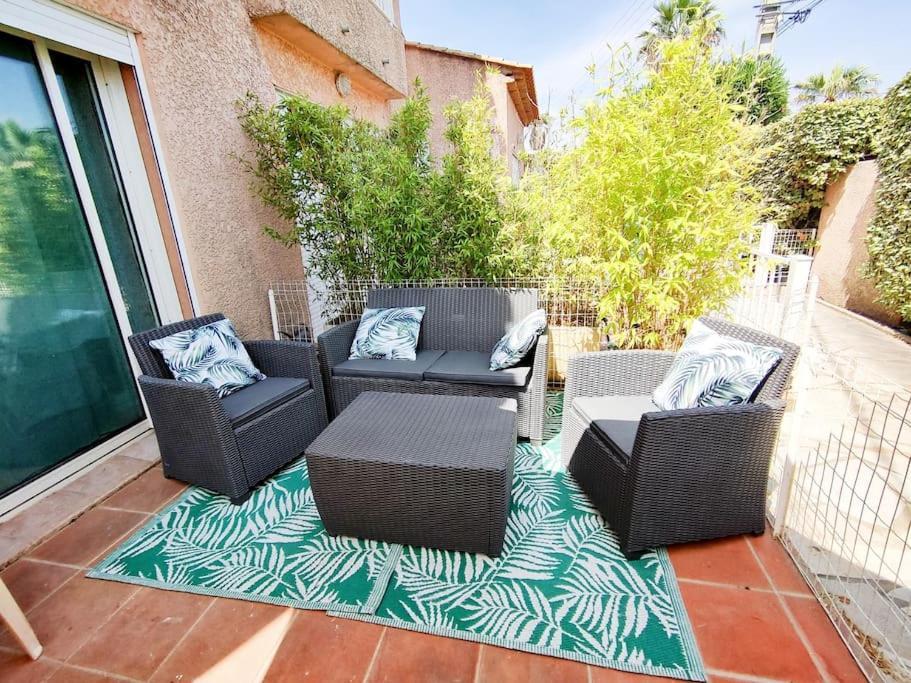 Giens Proche De Sable Fin Lesclesdenicole Appartement